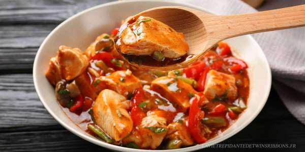 Comment préparer la vraie recette du poulet basquaise ?