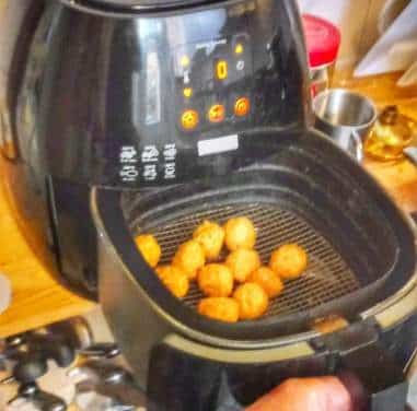 Airfryer ou Four : quel équipement choisir pour cuisiner efficacement ?