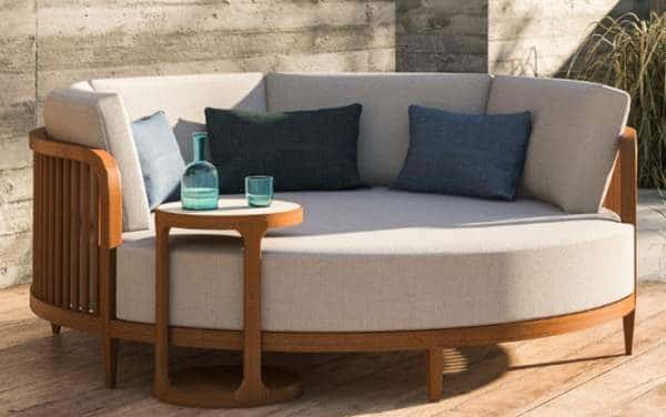 Jardin réinventé : le mobilier outdoor qui transforme votre extérieur