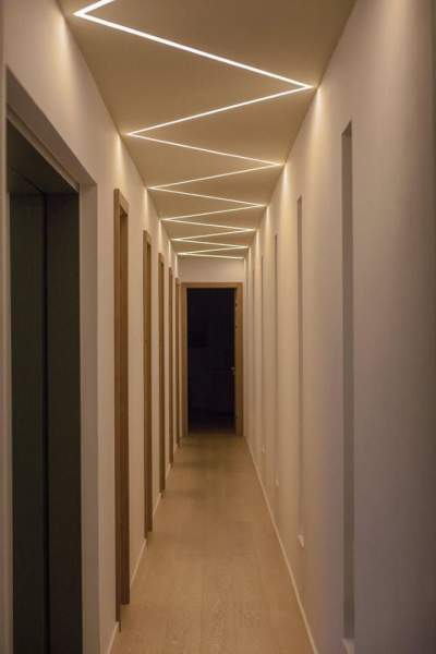 Plafond LED salon