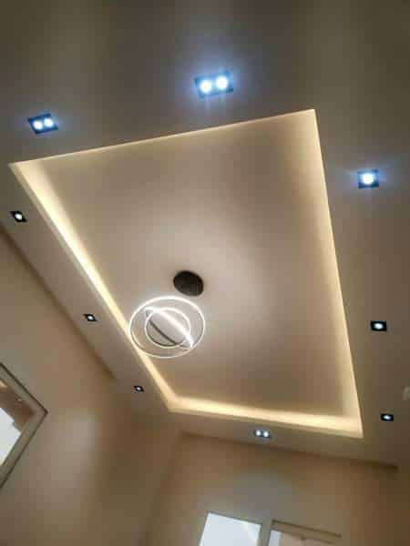 Plafond LED salon