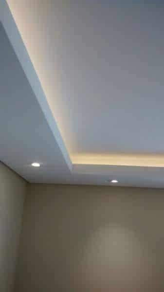 Plafond LED salon