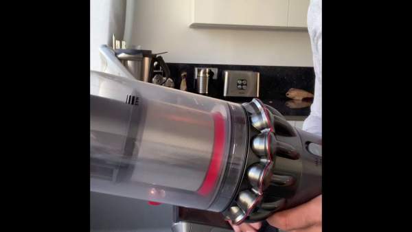 Dyson V12 Nettoyage