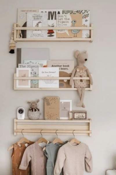 Bibliothèque enfant murale