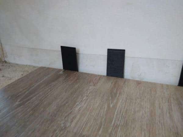 Durée de vie dalle PVC clipsable