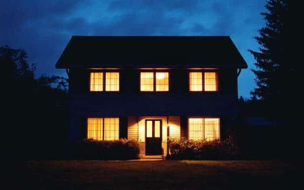 Maison sombre : comment gagner en luminosité ?
