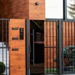 Portail aluminium standard ou sur mesure, quelle solution choisir ?